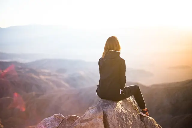 The Ultimate Guide to Choosing the Best Travel Jackets