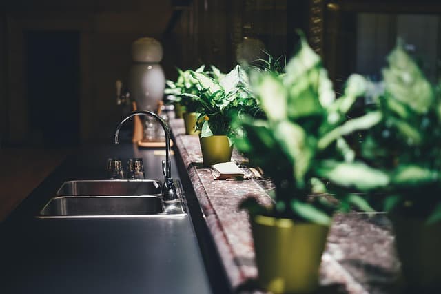 Energy Efficient Kitchen Lighting Buying Guide